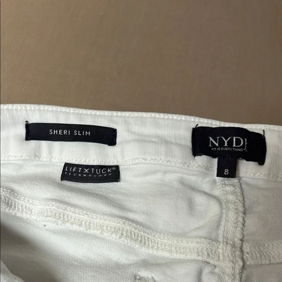 NYDJ Sheri Slim White Straight Leg Denim Jeans Size 8 - Picture 3 of 5
